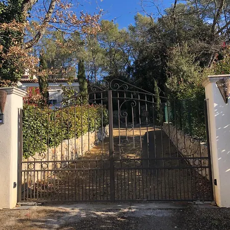 Panzió Le Clos De St Esprit Draguignan